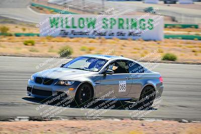 media/Oct-18-2025-Extreme Speed (Sat) [[d6d7e1fef1]]/Group 3 Purple/Session 2 (Turn 3)/